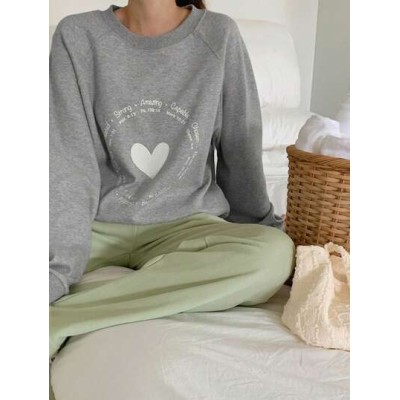 Heart & Slogan Graphic Raglan Sleeve Pullover - Choose Your Size